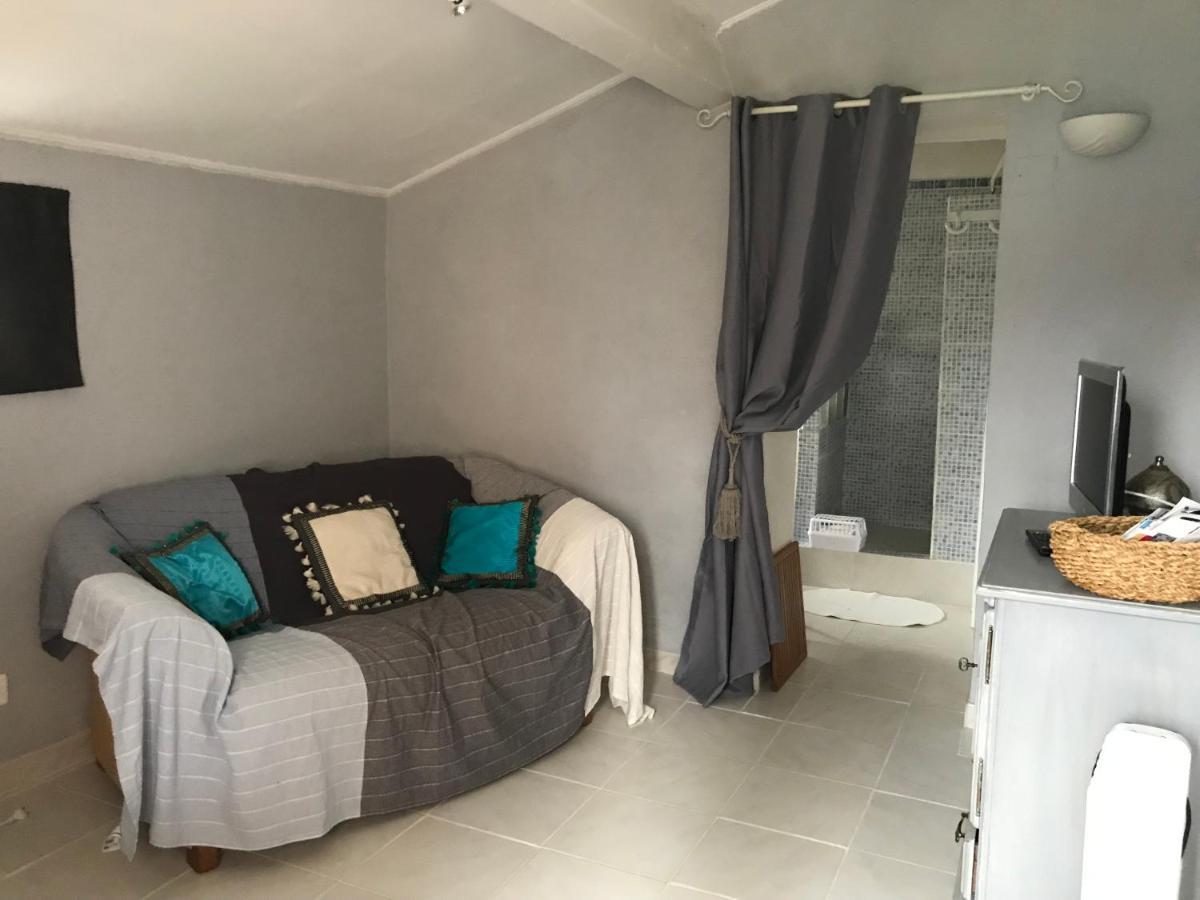 Chambre D'Hotes Le Cedre Apt Εξωτερικό φωτογραφία